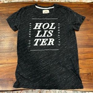 Hollister short sleeve embroidered tee in charcoal marl EUC! Size Medium